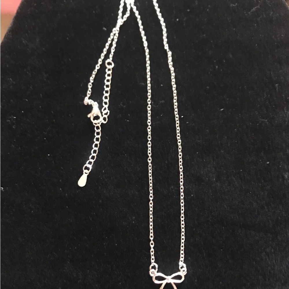 Delicate Bow Pendant Necklace - Silver
